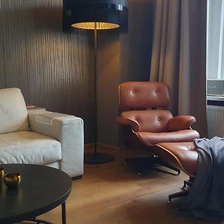 Old Town Apartment Parnu Luaran gambar