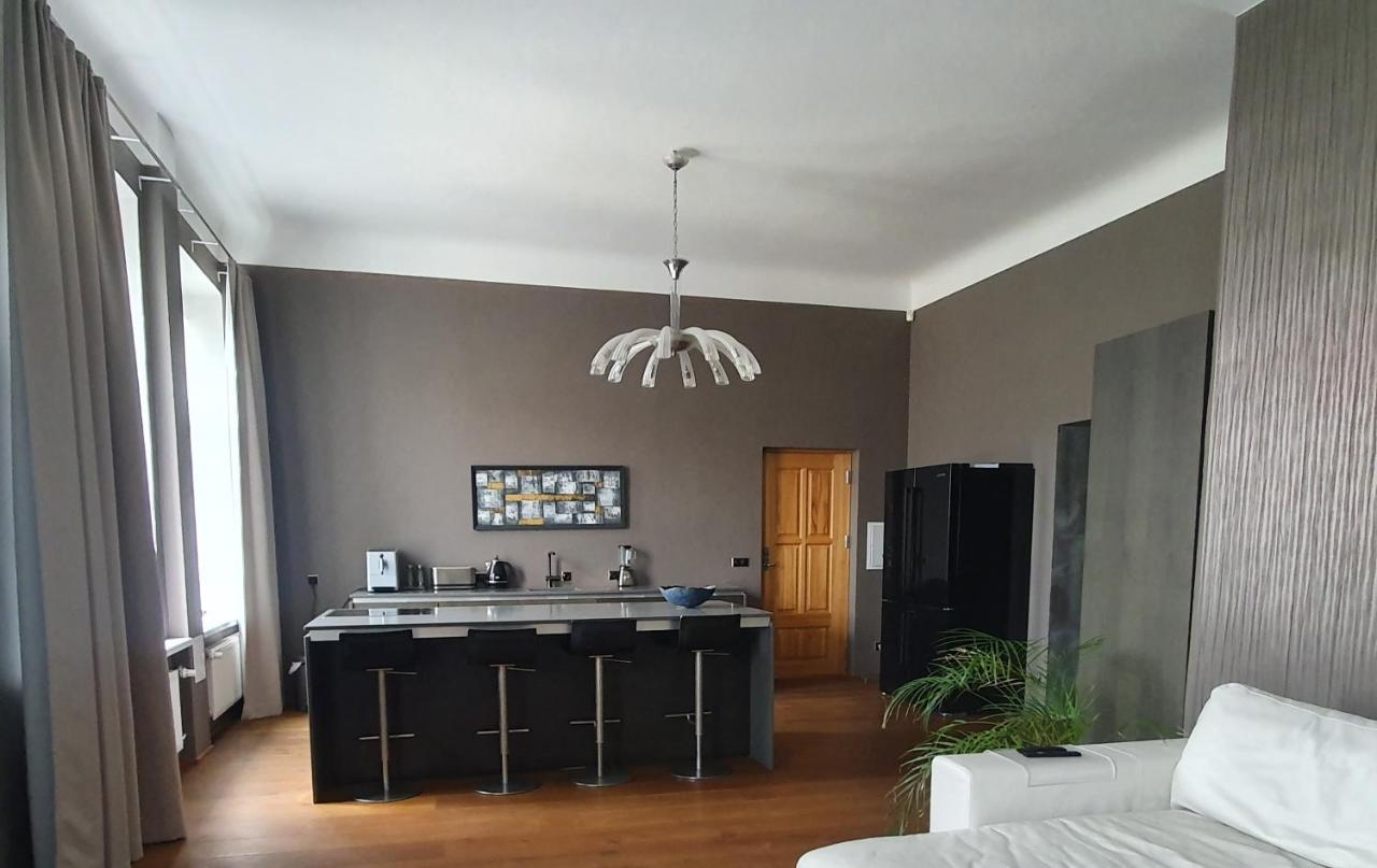 Old Town Apartment Parnu Luaran gambar
